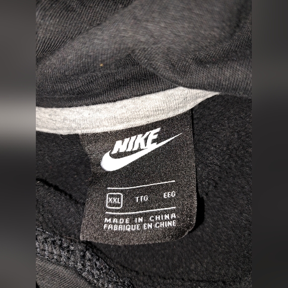 Nike pull over Sweater - Picture 7 of 12
